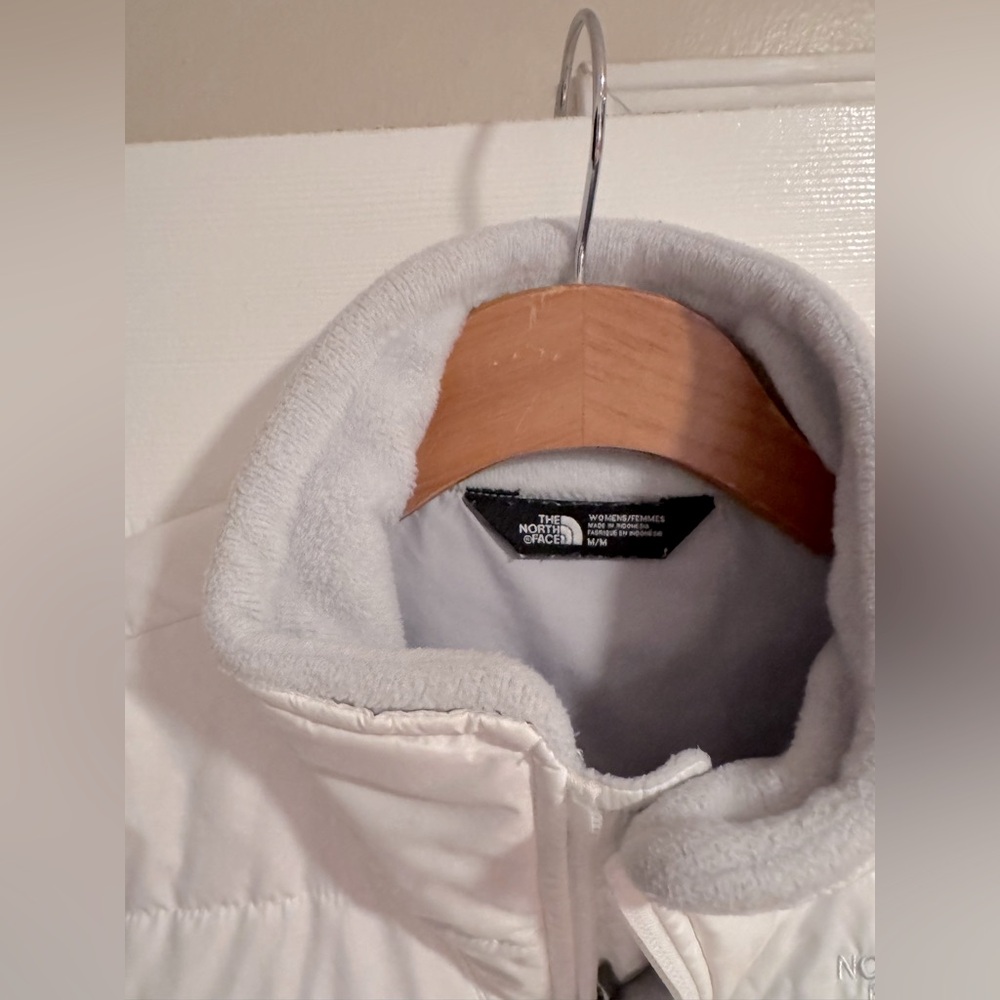 Used white light jacket - Picture 3 of 3